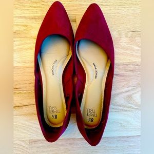 NEW gorgeous burgundy suede flats
